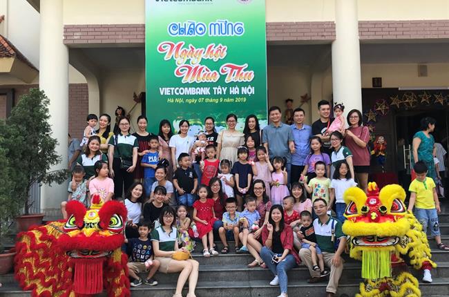 Vietcombank Tây Hà Nội tổ chức Tết Trung thu 2019 cho con em cán bộ nhân viên