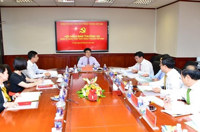Đảng ủy Vietcombank tổ chức Hội nghị Ban thường vụ tháng 7/2015