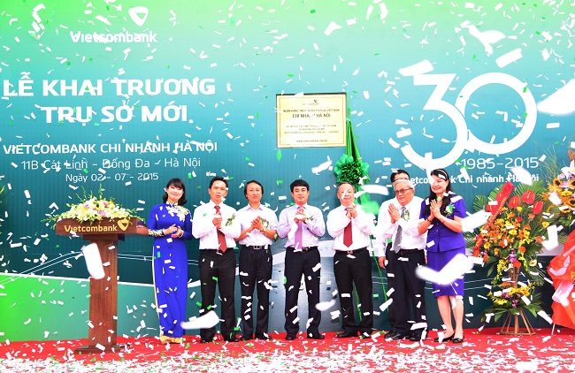 Vietcombank Hà Nội  kỷ niệm 30 năm thành lập và khai trương trụ sở mới