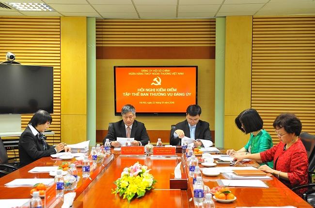 Đảng ủy Hội sở chính Vietcombank tổ chức Hội nghị kiểm điểm tập thể Ban thường vụ Đảng ủy và Hội nghị Ban chấp hành Đảng bộ kỳ thứ 11 nhiệm kỳ 2015 – 2020