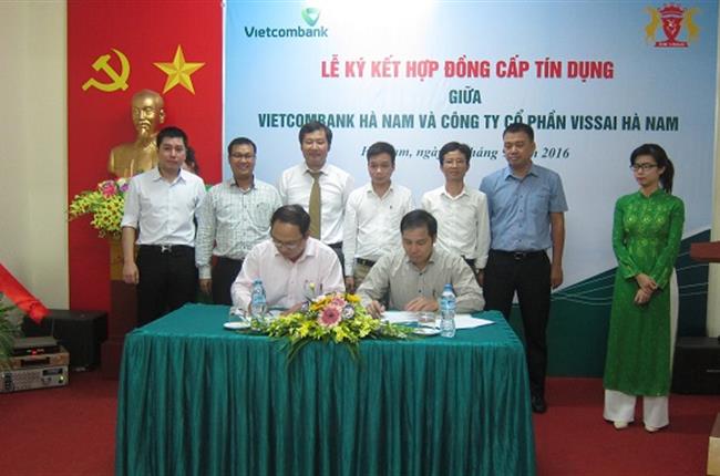 Vietcombank  Hà Nam ký kết hợp đồng tín dụng trị giá 150 tỷ đồng với công ty cổ phần vissai Hà Nam