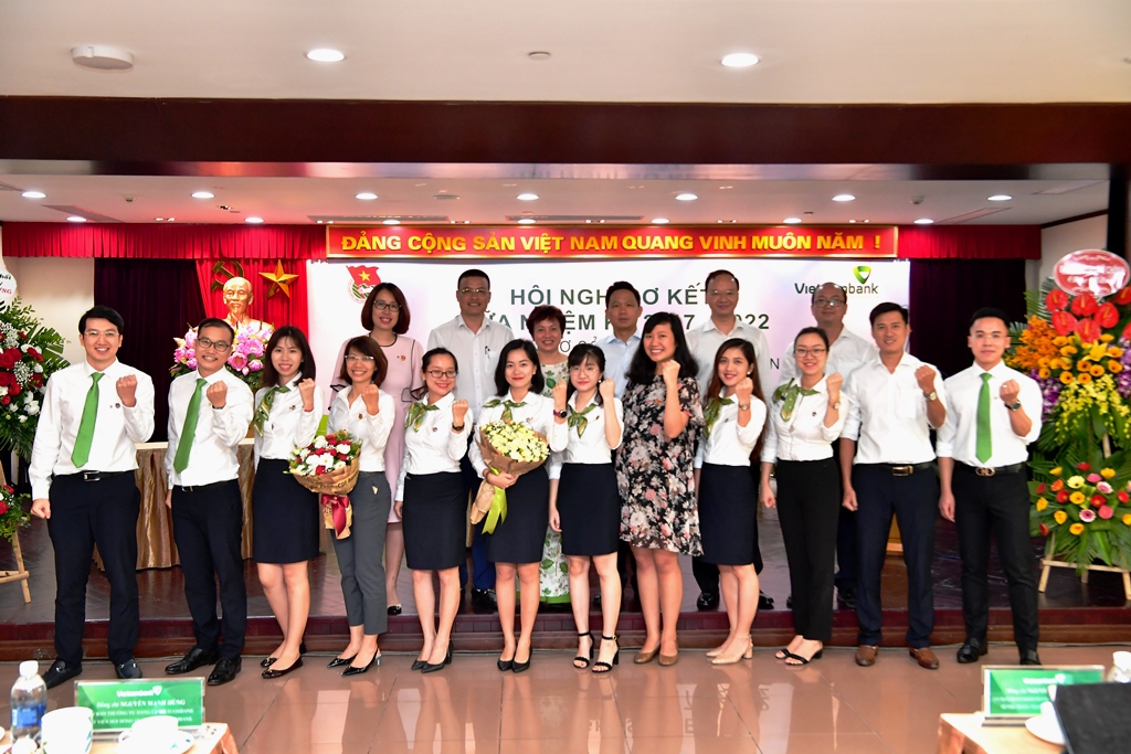 Đoàn thanh niên Trụ sở chính Vietcombank tổ chức Hội nghị sơ kết giữa nhiệm kỳ 2017 - 2022