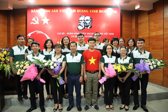Vietcombank Chương Dương về nguồn và thực hiện an sinh xã hội nơi mảnh đất Điện Biên anh hùng