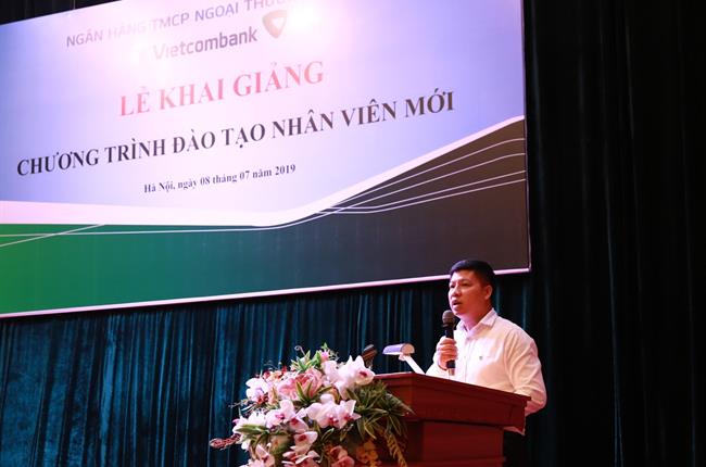 Vietcombank mở lớp đào tạo cho nhân viên mới tuyển tại Hà Nội