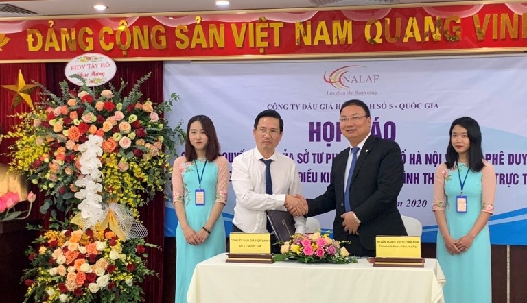 Vietcombank Hoàn Kiếm và NALAF ký kết thỏa thuận hợp tác để triển khai các dịch vụ đấu giá trực tuyến đầu tiên ở Việt Nam