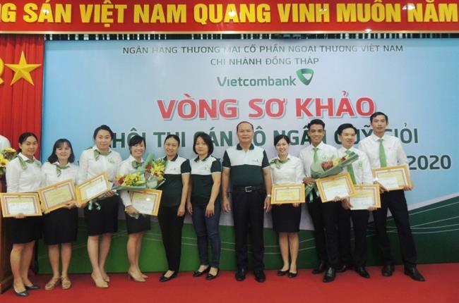 Vietcombank Đồng Tháp tổ chức vòng sơ khảo Hội thi cán bộ ngân quỹ giỏi lần thứ V - 2020