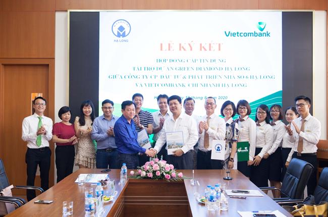 Vietcombank Hạ Long và Công ty CP Đầu tư & Phát triển Nhà số 6 Hạ Long ký kết hợp đồng tài trợ dự án “Green Diamond Hạ Long”  