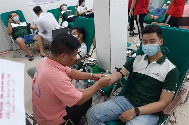 Vietcombank Nam Hải Phòng tham gia ngày hội hiến máu “Giọt hồng yêu thương” năm 2020