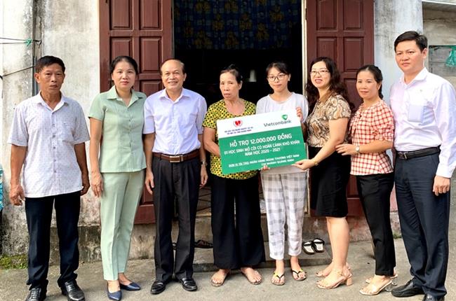 Vietcombank Quảng Ninh “Chắp cánh ước mơ tuổi thơ”