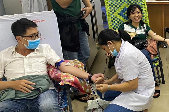 Vietcombank Kiên Giang hiến máu tình nguyện