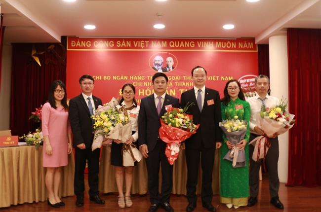 Chi bộ Vietcombank Hà Thành tổ chức Đại hội lần thứ II, nhiệm kỳ 2020 - 2025
