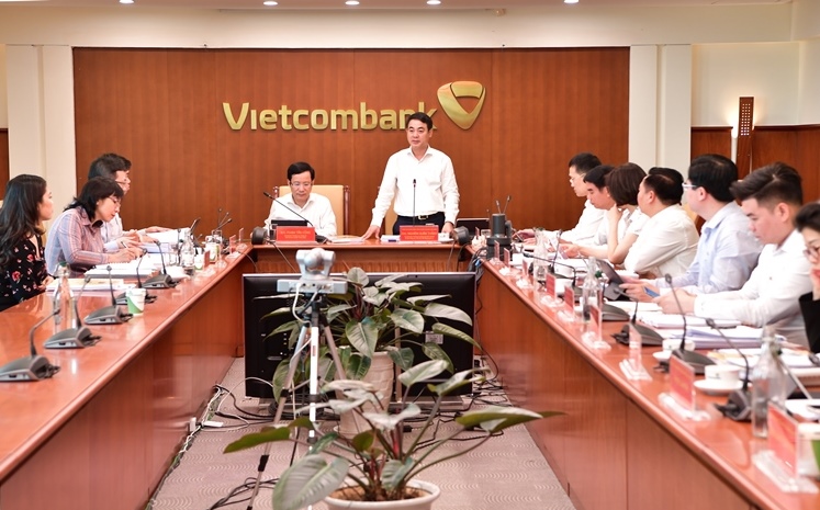 Đảng ủy Khối DNTW làm việc với Đảng ủy Vietcombank về công tác chuẩn bị tổ chức Đại hội nhiệm kỳ 2020-2015