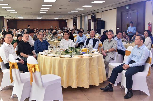 Ban lãnh đạo Vietcombank gặp mặt cán bộ hưu trí nhân Ngày quốc tế Người cao tuổi
