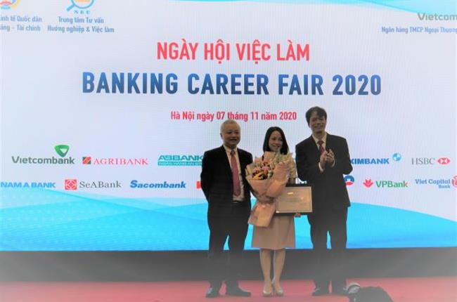 Vietcombank đồng hành cùng Ngày hội việc làm năm 2020 của Trường Đại học Kinh tế Quốc dân