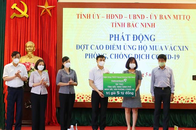 Vietcombank đồng hành cùng tỉnh Bắc Ninh phòng chống dịch COVID-19