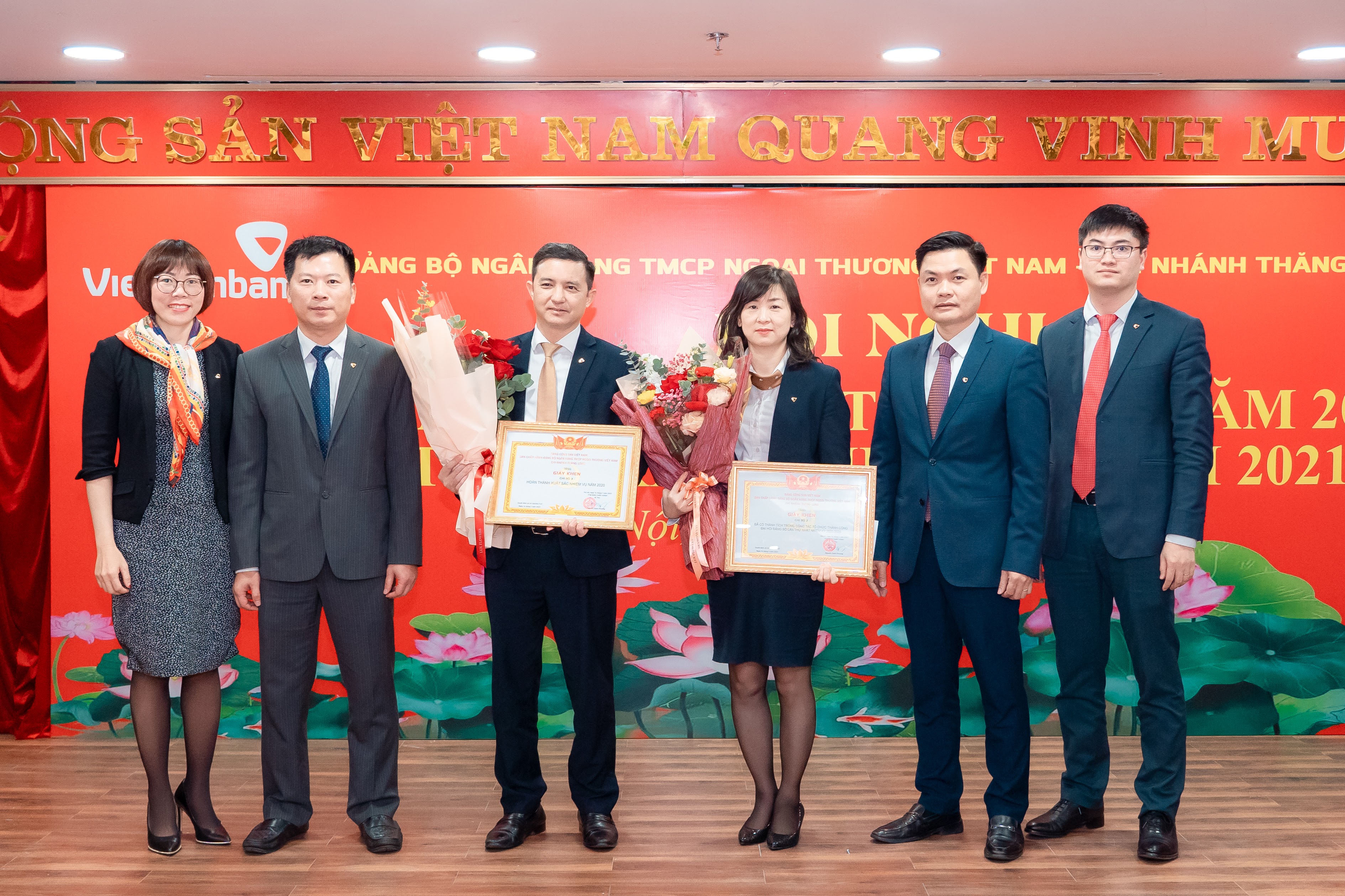 Đảng bộ Vietcombank Thăng Long tổ chức hội nghị  tổng kết công tác đảng năm 2020 và triển khai nhiệm vụ năm 2021