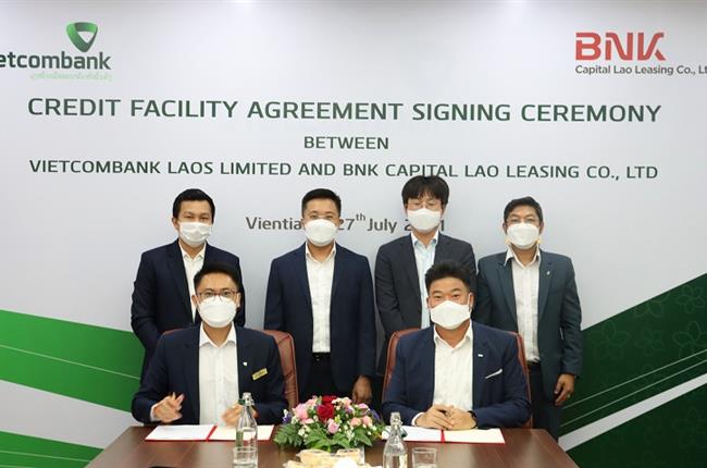 Vietcombank Lào ký kết hợp đồng tín dụng trị giá 10 triệu USD tài trợ vốn cho BNK Capital Lao Leasing Co.,LTD