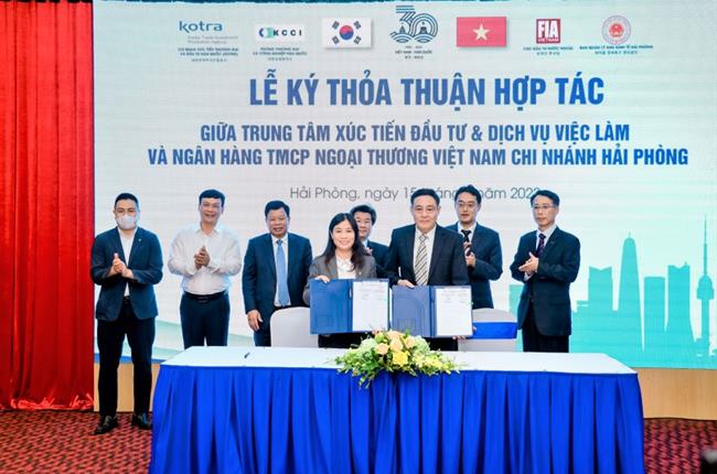 Vietcombank tham dự Hội nghị xúc tiến đầu tư với doanh nghiệp Hàn Quốc năm 2022 tại Hải Phòng