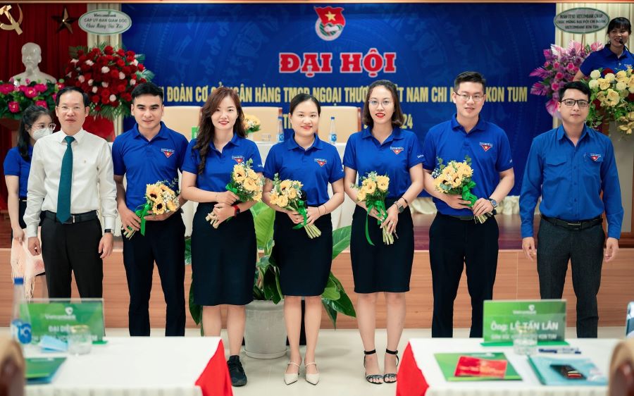 Đoàn thanh niên Vietcombank Kon Tum tổ chức thành công Đại hội lần thứ IV, nhiệm kỳ 2022 - 2024
