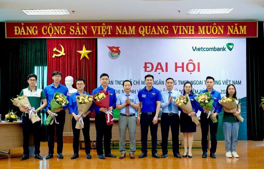 Đoàn Thanh niên Vietcombank Vĩnh Phúc tổ chức thành công Đại hội Đoàn cơ sở nhiệm kỳ 2022-2027