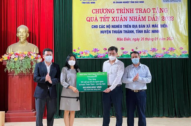 Vietcombank Bắc Ninh với các hoạt động ASXH nhân dịp Tết Nguyên đán Nhâm Dần 2022