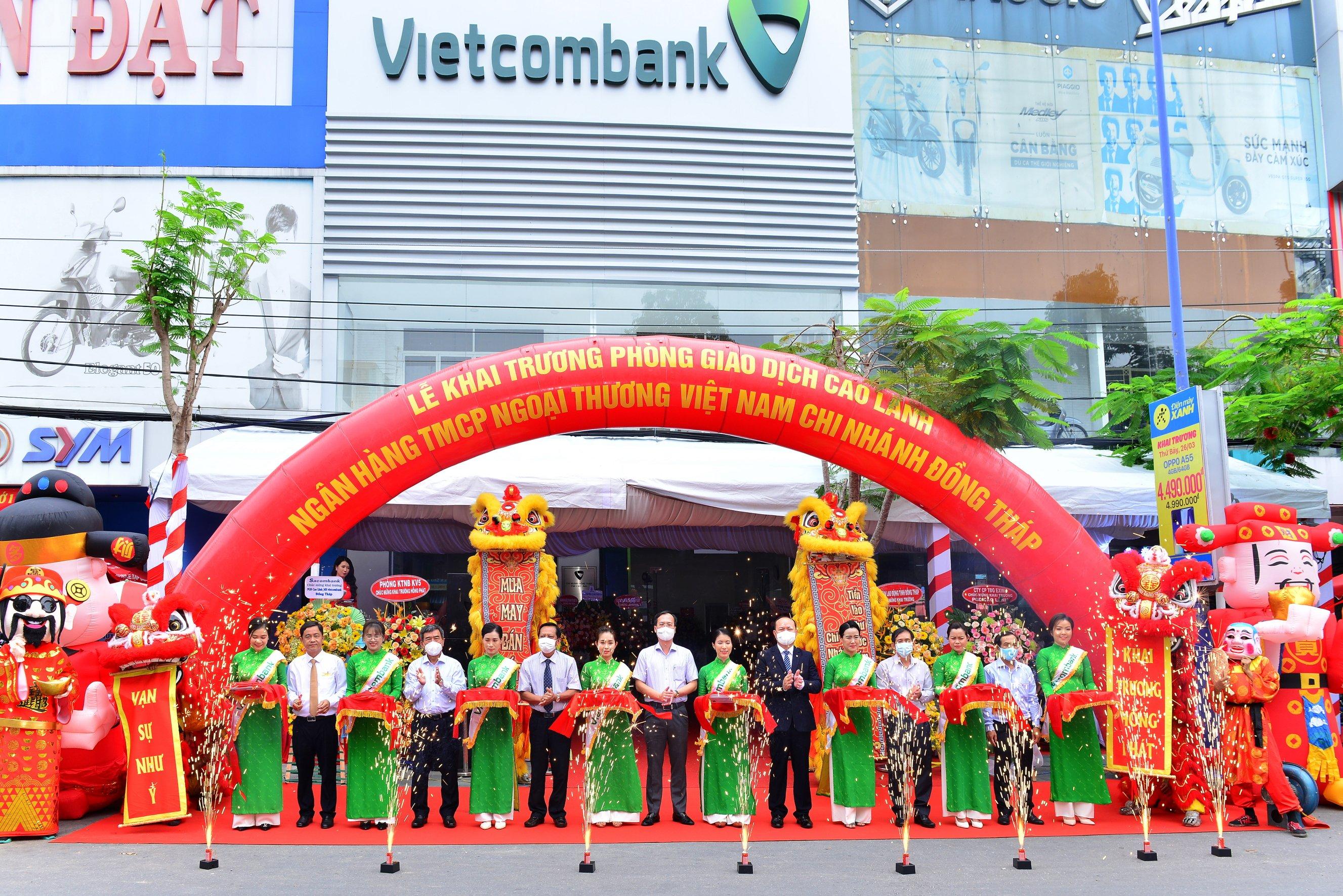 Vietcombank Đồng Tháp khai trương Phòng giao dịch Cao Lãnh