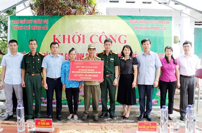 Vietcombank Móng Cái khởi công xây dựng nhà tình nghĩa tặng gia đình Cựu chiến binh có hoàn cảnh khó khăn