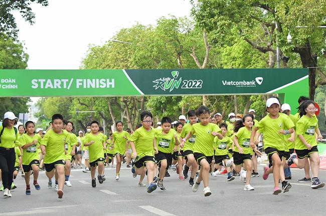 Công đoàn Trụ sở chính Vietcombank tổ chức thành công Giải chạy Let’s Run 2022 