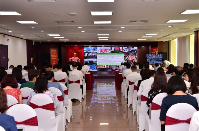 Đảng ủy Vietcombank tổ chức Hội nghị nghiên cứu, học tập, quán triệt, tuyên truyền Nghị quyết Hội nghị lần thứ 5 Ban Chấp hành Trung ương Đảng khóa XIII