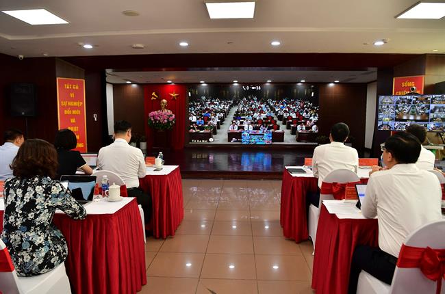 Đảng ủy Vietcombank tổ chức Hội nghị trực tuyến kết nối với Hội nghị toàn quốc đánh giá tình hình thực hiện Kết luận số 01-KL/TW của Bộ Chính trị khóa XIII 