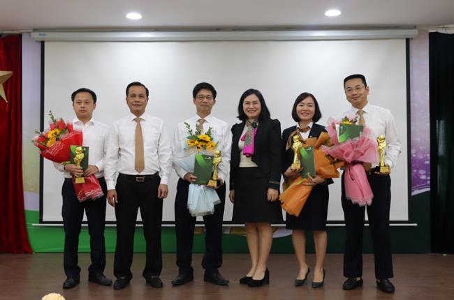 Vietcombank Chí Linh tổ chức hội nghị triển khai nhiệm vụ kinh doanh năm 2023