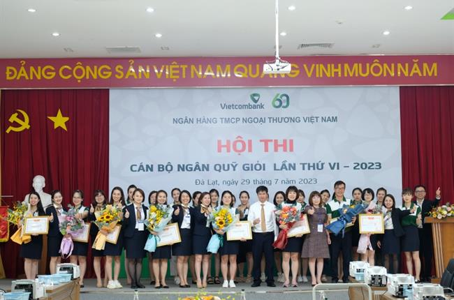Vietcombank Lâm Đồng tổ chức vòng thi sơ khảo “Cán bộ ngân quỹ giỏi Vietcombank lần thứ VI - 2023” 