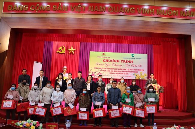Vietcombank Quảng Ninh phối hợp tổ chức chương trình “Xuân yêu thương - Tết chia sẻ” năm 2023
