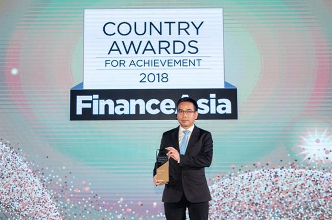 Vietcombank nhận giải thưởng Ngân hàng tốt nhất Việt Nam năm 2018 của tạp chí Finance Asia