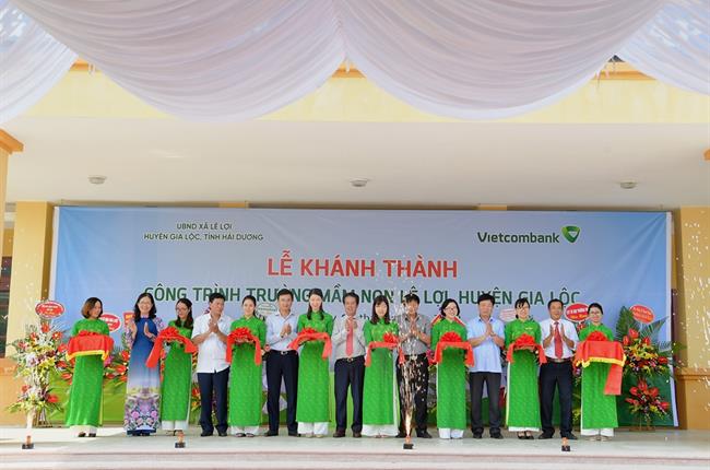 Lễ khánh thành Trường mầm non xã Lê Lợi, huyện Gia Lộc, tỉnh Hải Dương do Vietcombank tài trợ 3 tỷ đồng kinh phí xây dựng