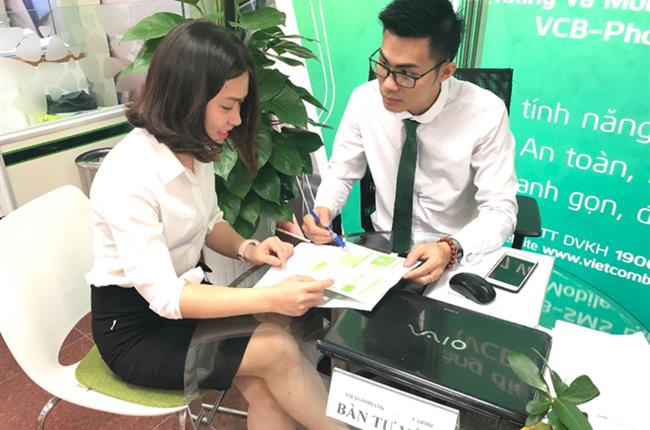Vietcombank Tây Hà Nội tổ chức Minishow bảo hiểm