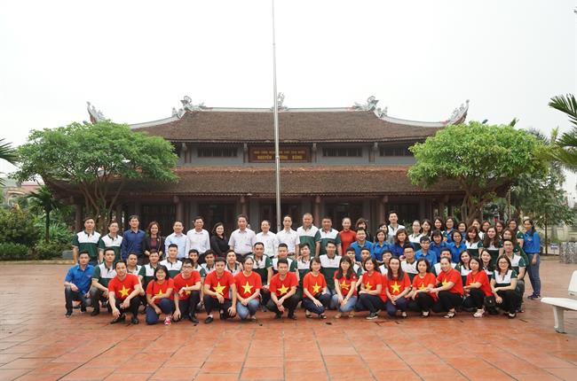 Đoàn cơ sở Vietcombank Thái Nguyên phối hợp với các đơn vị tổ chức Chương trình “ Hành trình về xứ Đông 2019”