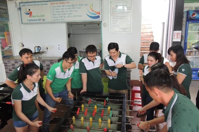 Vietcombank Dung Quất tổ chức hoạt động Team Building "Viecombank Dung Quất - We are Family"  chào mừng Ngày Phụ nữ Việt Nam 20/10