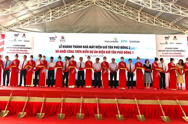 Vietcombank và Tập đoàn Thành Thành Công tổ chức Lễ khánh thành Nhà máy điện gió Tân Phú Đông 2 và Lễ khởi công trên biển Điện gió Tân Phú Đông 1 