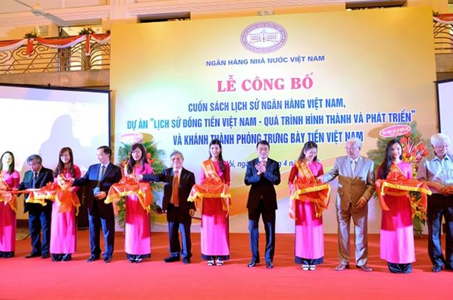 Ngân hàng Nhà nước Việt Nam ra mắt Cuốn sách Lịch sử Ngân hàng Việt Nam và khánh thành Phòng trưng bày tiền Việt Nam