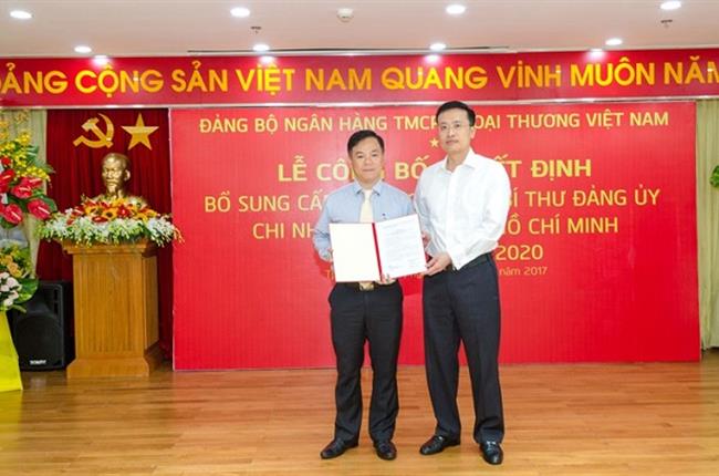 Lễ công bố quyết định bổ sung cấp ủy và chỉ định bí thư đảng ủy Vietcombank tp.hcm nhiệm kỳ 2015 - 2020