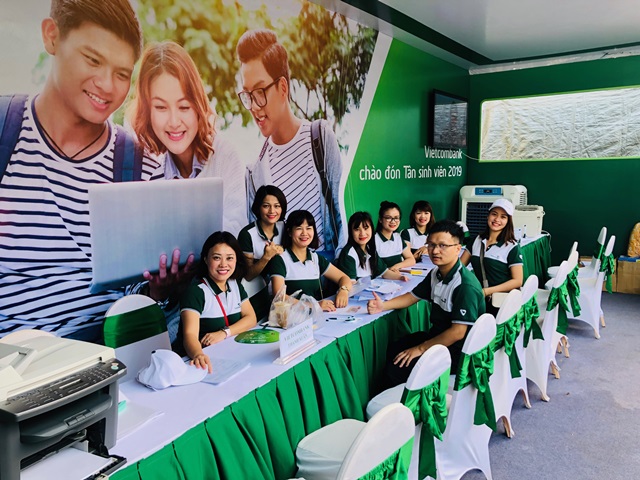 Vietcombank Thanh Xuân chào đón tân sinh viên khóa 57 Học viện Tài chính – Hành trình kết nối