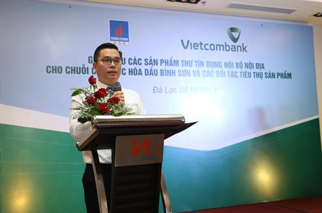 Vietcombank phối hợp với Công ty Cổ phần Lọc hóa dầu Bình Sơn tổ chức Hội thảo “Giới thiệu các sản phẩm thư tín dụng nội bộ, nội địa cho Chuỗi CTCP Lọc hóa dầu Bình Sơn và các đối tác tiêu thụ sản phẩm” 
