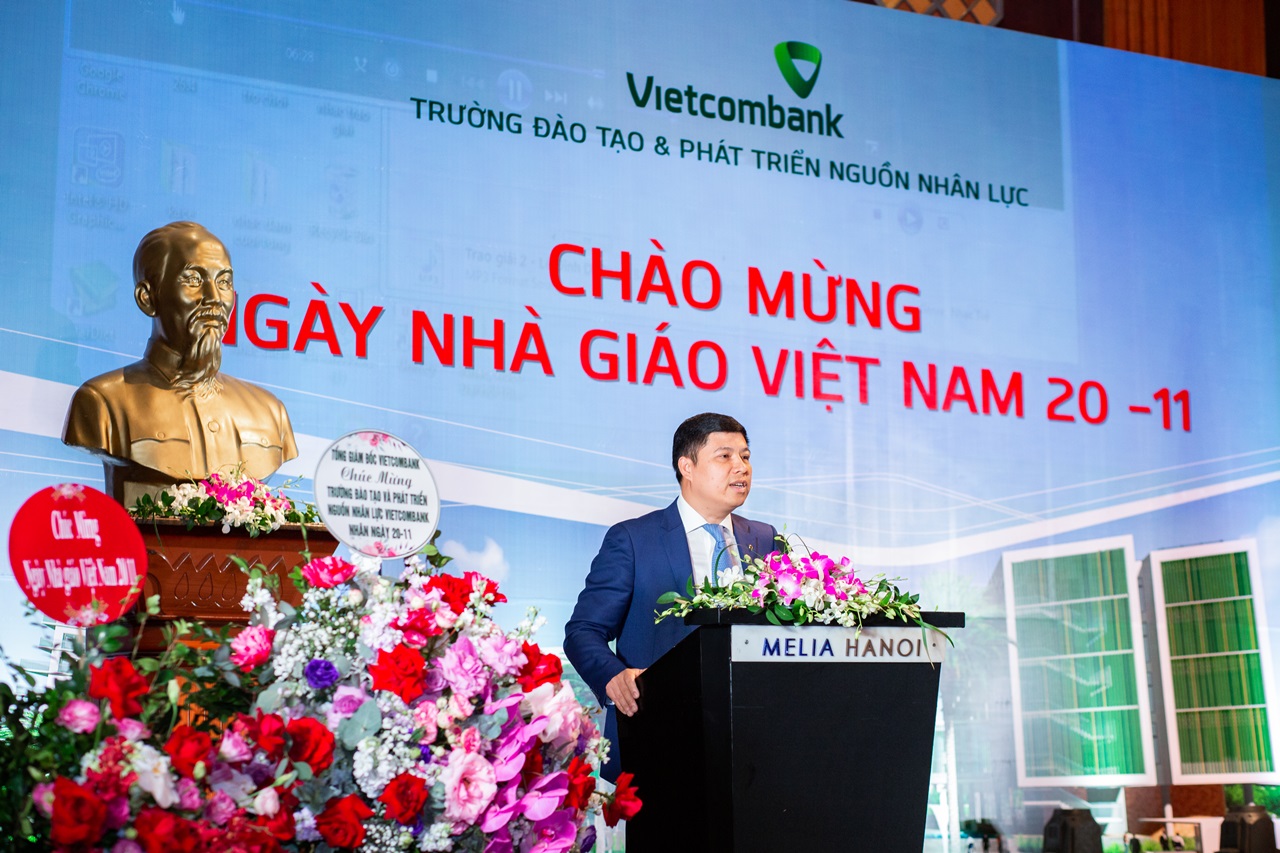 Trường Đào tạo và phát triển nguồn nhân lực Vietcombank tổ chức Lễ kỷ niệm ngày Nhà giáo Việt Nam 20-11