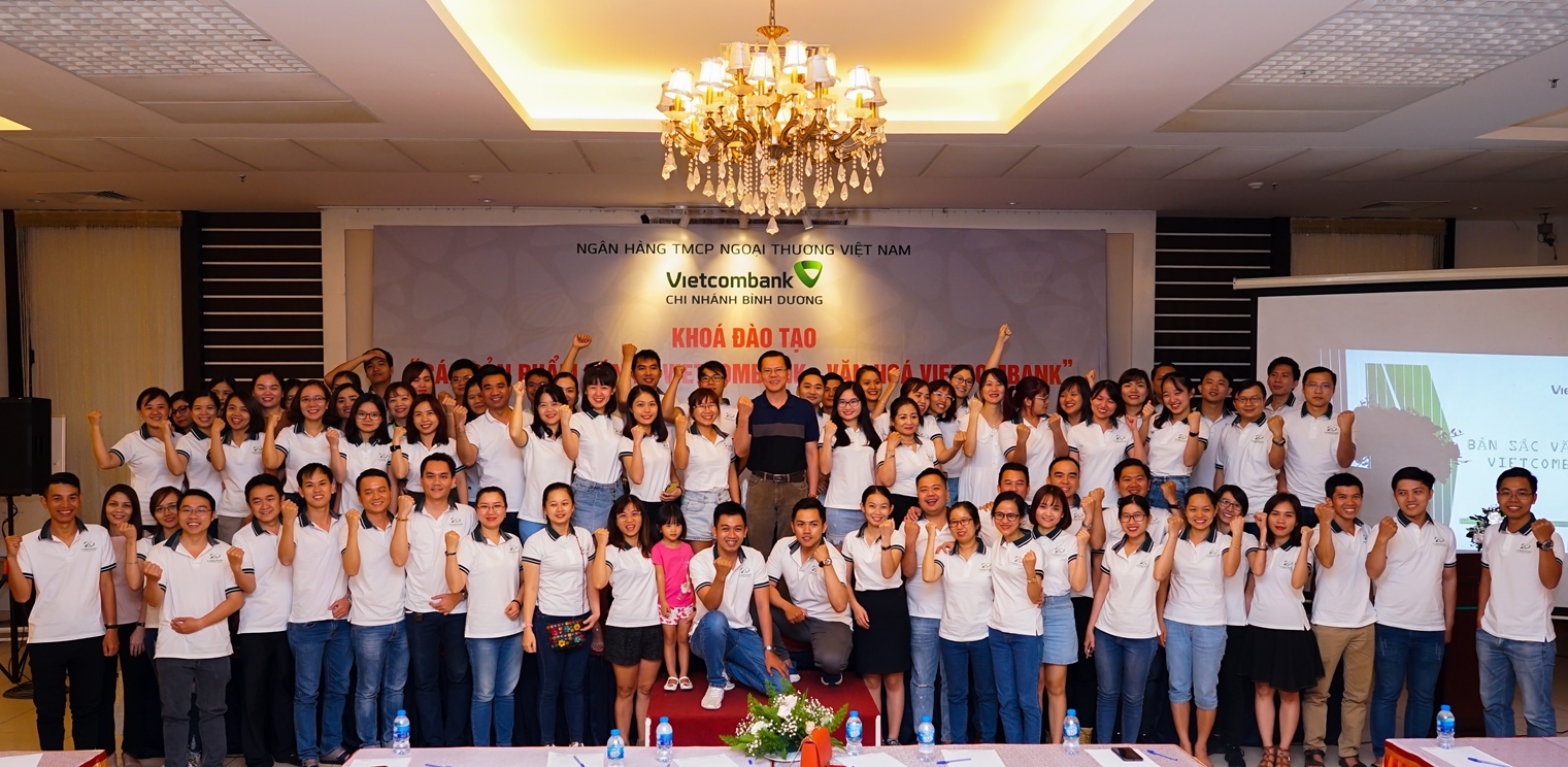 Vietcombank Bình Dương tổ chức tập huấn kiến thức văn hóa Vietcombank và đào tạo sản phẩm dịch vụ bán lẻ