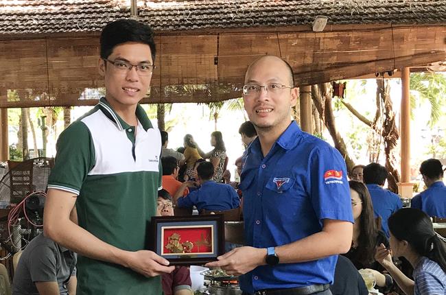 Chi Đoàn cơ sở Vietcombank Vũng Tàu tham dự Hội trại lần thứ X năm 2019 của Đoàn cơ sở Xí nghiệp Khai thác Dầu khí