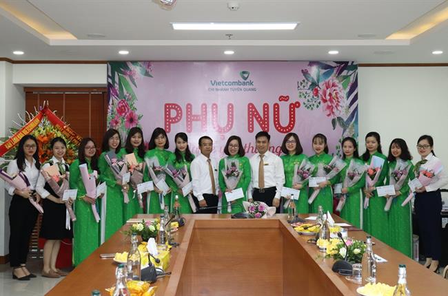 Vietcombank Tuyên Quang tổ chức kỷ niệm ngày Quốc tế phụ nữ 8-3 