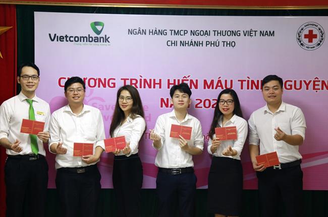 Vietcombank Phú Thọ tổ chức chương trình hiến máu tình nguyện năm 2020