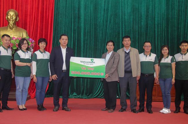 Vietcombank Sở giao dịch tài trợ kinh phí cải tạo trạm y tế xã Duy Phiên, huyện Tam Dương, tỉnh Vĩnh Phúc