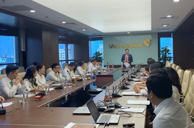 Vietcombank Sở giao dịch tổ chức buổi báo cáo các sáng kiến khoa học năm 2020